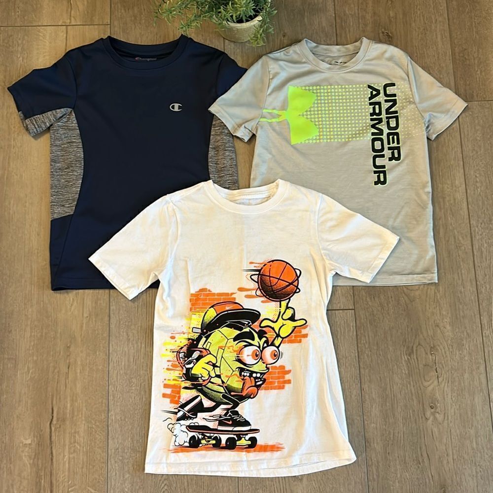 ((3 PIECE)) BOYS NIKE UNDER ARMOUR CHAMPION SHORT SLEEVE TEE BUNDLE SIZE SMALL